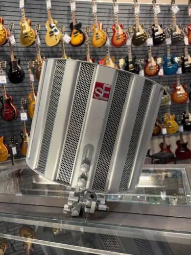 sE Electronics - SE-SPACE